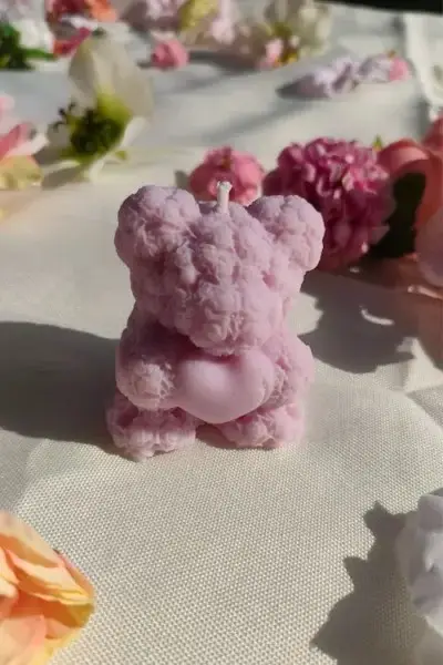 Bougie Ours Enfant parfum fleur de cerisier – Image 3